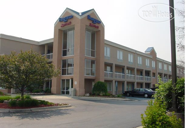 Фотографии отеля  Fairfield Inn Detroit Troy/Madison Heights 2*