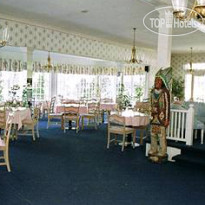 Colonial Inn of Harbor Springs Michigan