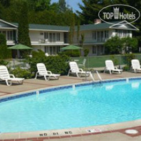 Colonial Inn of Harbor Springs Michigan