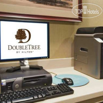 DoubleTree by Hilton Detroit-Dearborn 