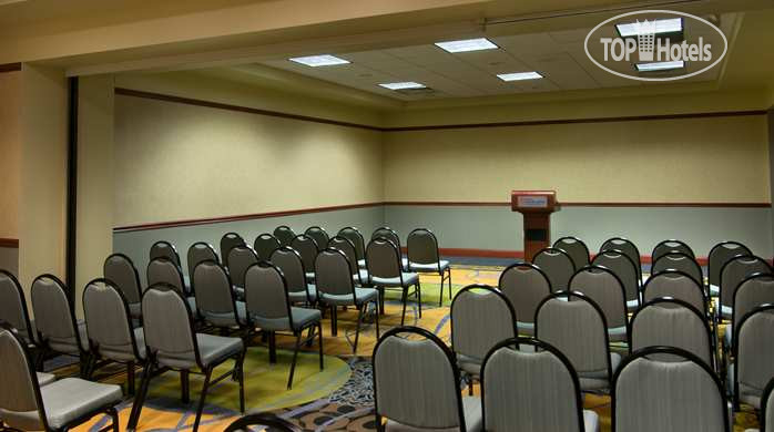 Новые добавленные фото туристов Hilton Garden Inn Detroit Downtown 3*