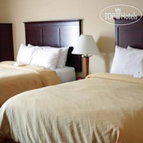 Clarion Inn & Suites Airport Grand Rapids 