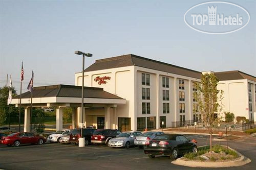 Фотографии отеля  Hampton Inn Detroit/Northville 3*