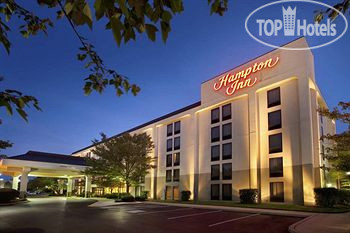 Фотографии отеля  Hampton Inn York 3*