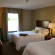 Hampton Inn & Suites Warren 