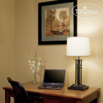 Best Western Plus University Park Inn & Suites 