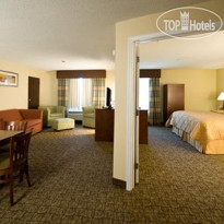 Comfort Inn & Suites Philadelphia Premium Outlets Area 