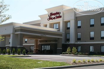 Фотографии отеля  Hampton Inn & Suites New Castle 3*