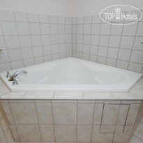 Quality Inn & Suites Clarion 