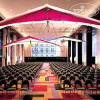 Loews Philadelphia 