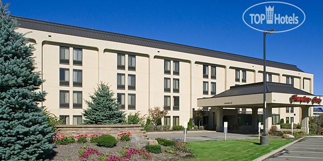 Фотографии отеля  Hampton Inn Erie-South 3*