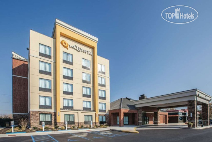 Фотографии отеля  Comfort Inn Philadelphia Airport 2*