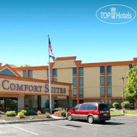 Comfort Suites Allentown 3*