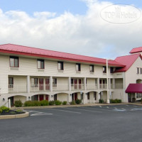 Red Roof Inn Lancaster 3*