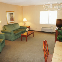 La Quinta Inn & Suites Harrisburg Airport Hershey 