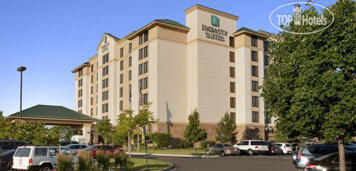 Фотографии отеля  Embassy Suites Denver - International Airport 3*