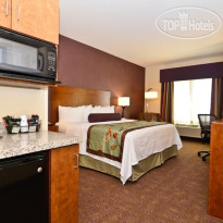 Best Western Plus Carousel Inn & Suites 