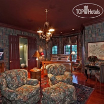 Claremont Inn & Winery Гостиная