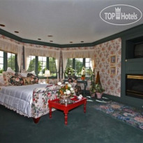 Claremont Inn & Winery Номер