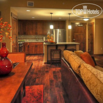 Trailhead Lodge by Steamboat Resorts 