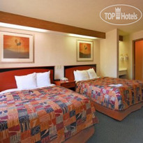 Econo Lodge North Academy 