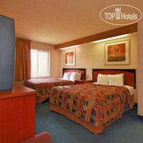 Econo Lodge North Academy 