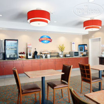Baymont Inn & Suites Denver International Airport 