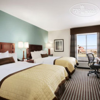 Baymont Inn & Suites Denver International Airport 