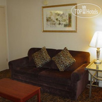 Clarion Hotel & Conference Center Colorado Springs