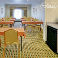 Holiday Inn Express Hotel & Suites Roswell 