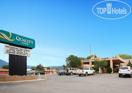 Фотографии отеля  Quality Inn Taos 2*