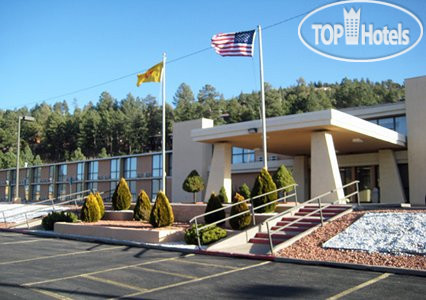 Фотографии отеля  Quality Inn & Suites Ruidoso 2*