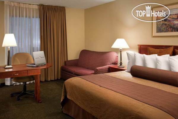 Фотографии отеля  Albuquerque ClubHouse Inn & Suites 3*