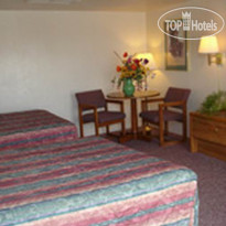 Americas Best Value Lamplighter Inn 