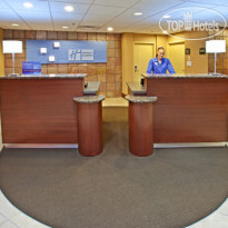 Holiday Inn Express Indianapolis NW - Park 100 Ресепшн