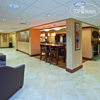 Holiday Inn Express Indianapolis NW - Park 100 Лобби