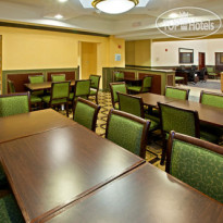 Holiday Inn Express Hotel & Suites Indianapolis - East 