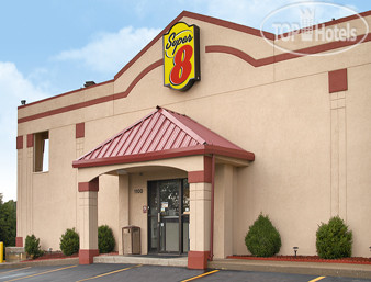 Фотографии отеля  Super 8 Brownsburg/Indianapolis Area 2*