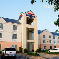 Fairfield Inn Evansville East 2*