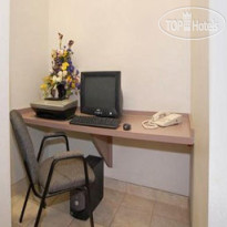 Baymont Inn & Suites Fort Wayne