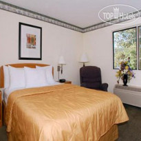 Baymont Inn & Suites Fort Wayne