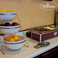 Comfort Suites North Fort Wayne Завтрак