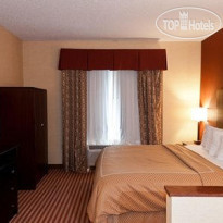 Comfort Suites North Fort Wayne Номер