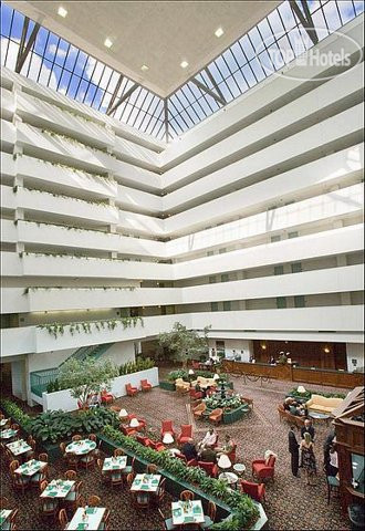 Фотографии отеля  Holiday Inn Chicago - Mart Plaza 3*