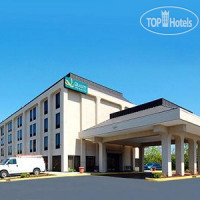 Quality Inn & Suites Elk Grove Village/O'Hare 3*