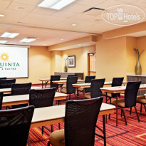 La Quinta Inn & Suites Chicago Downtown 