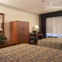 Holiday Inn Hotel & Suites Seattle-Kent 