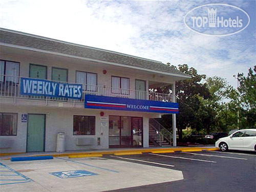 Фотографии отеля  Motel 6 Charleston North 2*