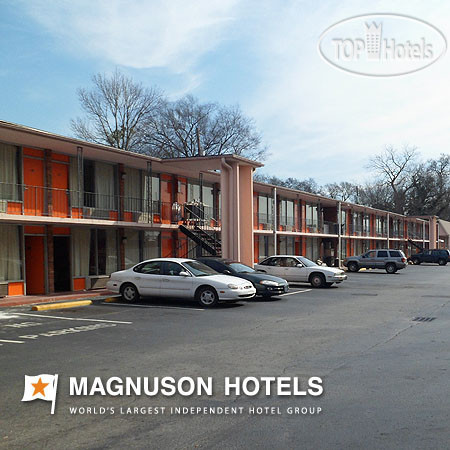 Фотографии отеля  College Inn Spartanburg 2*