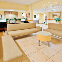 La Quinta Inn & Suites Charleston Riverview 